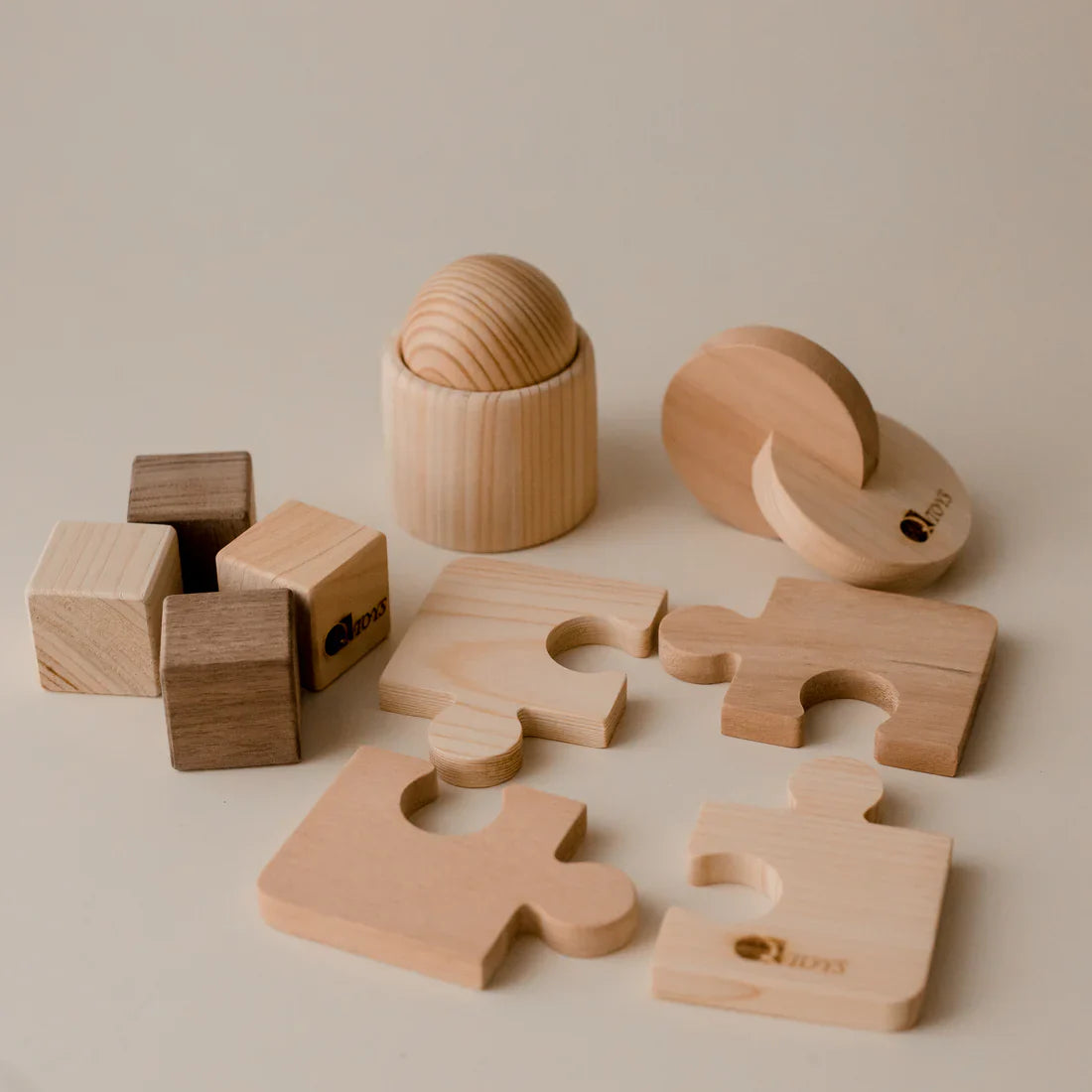 Toys & Accessories