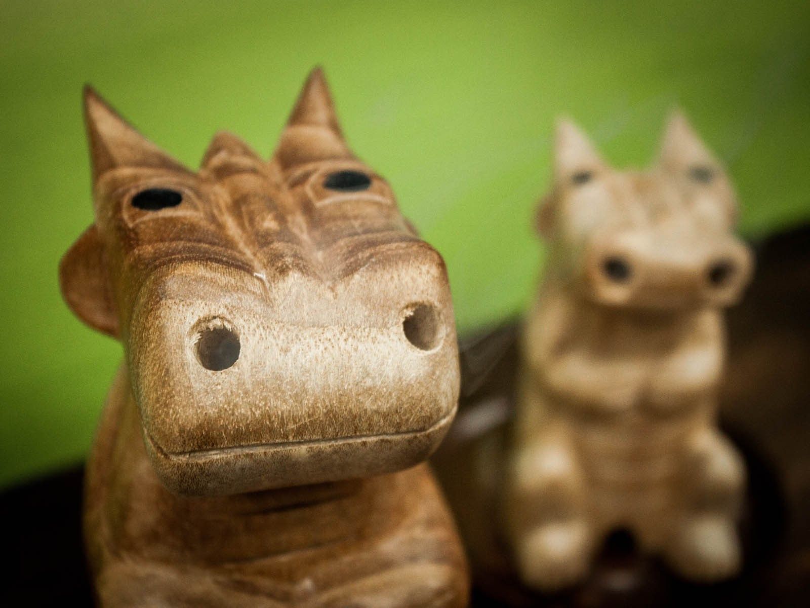 Wooden Carved Incense Burner - Small Dragon