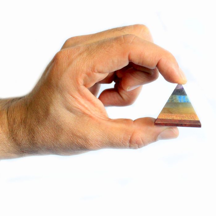 Chakrapyramide 30-35mm