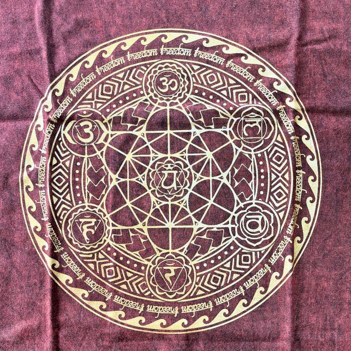 Small Stone Washed Teashirt - Chakra - Maroon