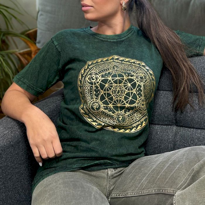 Small Stone Washed Teashirt - Chakra - Green